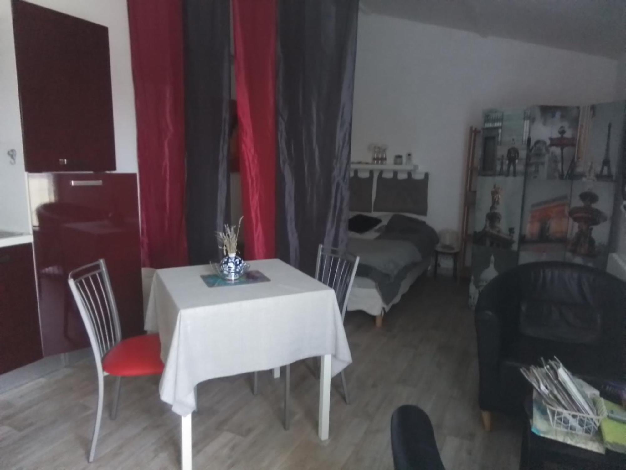 Tiny House Independante Climatisee Moules Экстерьер фото